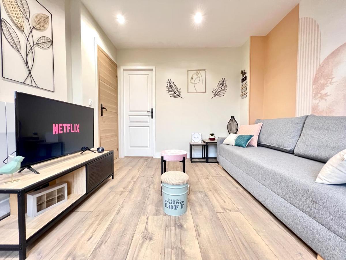 L'Odyssee, A 5 Min De La Gare ~ Fibre + Parking Apartment Поатие Екстериор снимка